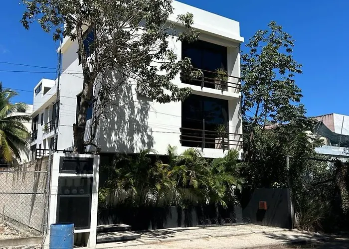 Harrisson Mansion Hotel